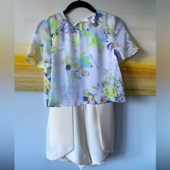 BCBGeneration open back short romper - size 0 - Picture 1 of 3